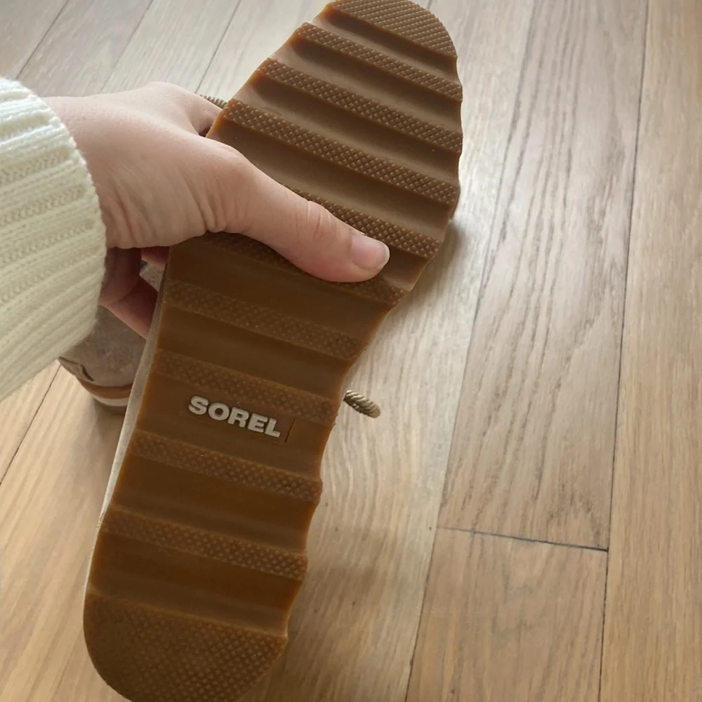 Sorel Sneakchic Alpine Holiday Boots